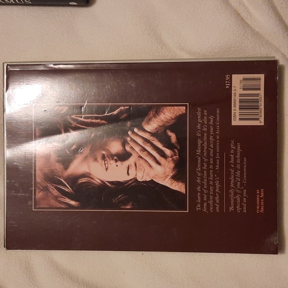 The art of sensual massage - Picture 2 of 2